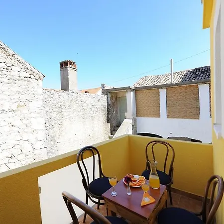 Prázdninový dům Holiday Zaton 11722 *